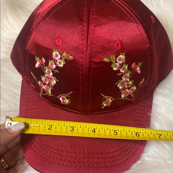 Embroidered Red Floral Cap - Picture 6 of 6